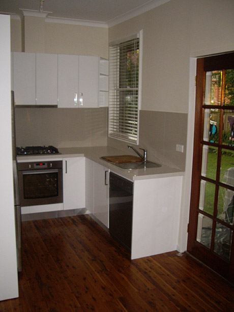contemporary small kitchen