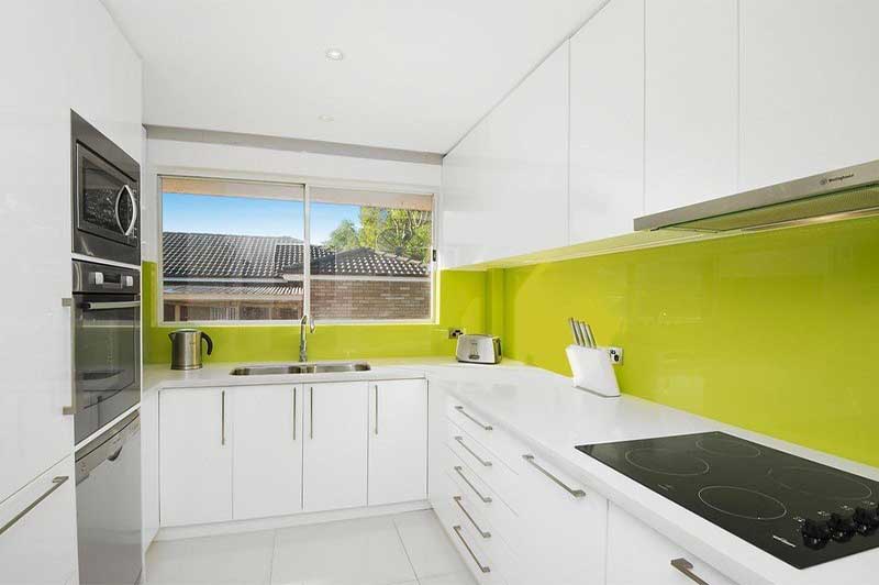 green splashback kitchen