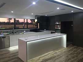 modern high gloss kitchen