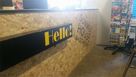 Summer House Backpackers reception desk
